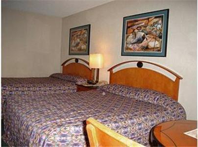 Vagabond Inn Reno Room photo